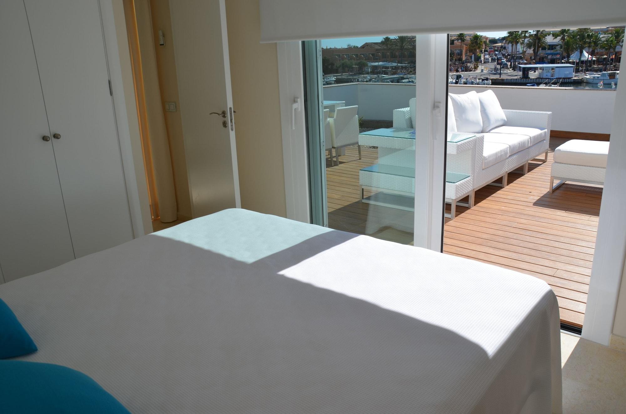 Lago Resort Menorca - Villas & Bungalows Del Lago Cala 'n Bosch Buitenkant foto