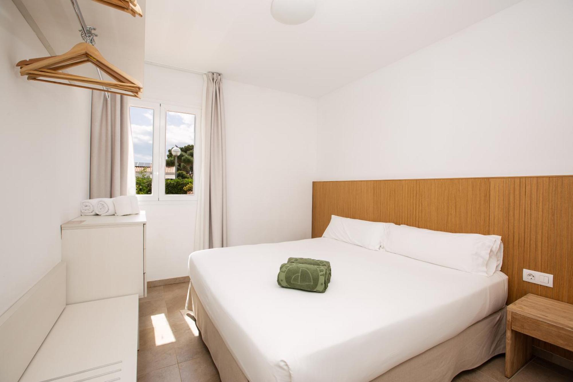 Lago Resort Menorca - Villas & Bungalows Del Lago Cala 'n Bosch Buitenkant foto