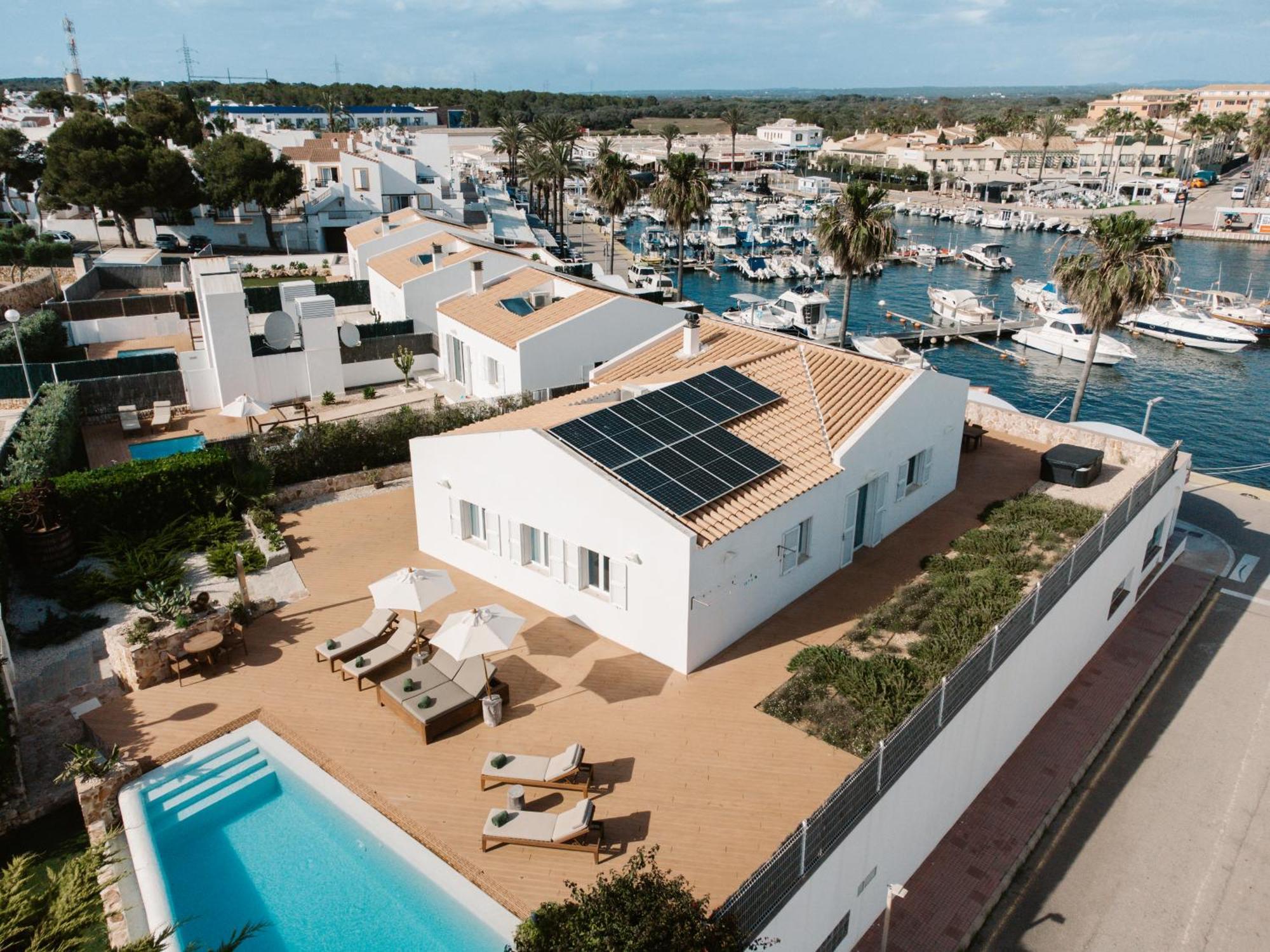 Lago Resort Menorca - Villas & Bungalows Del Lago Cala 'n Bosch Buitenkant foto