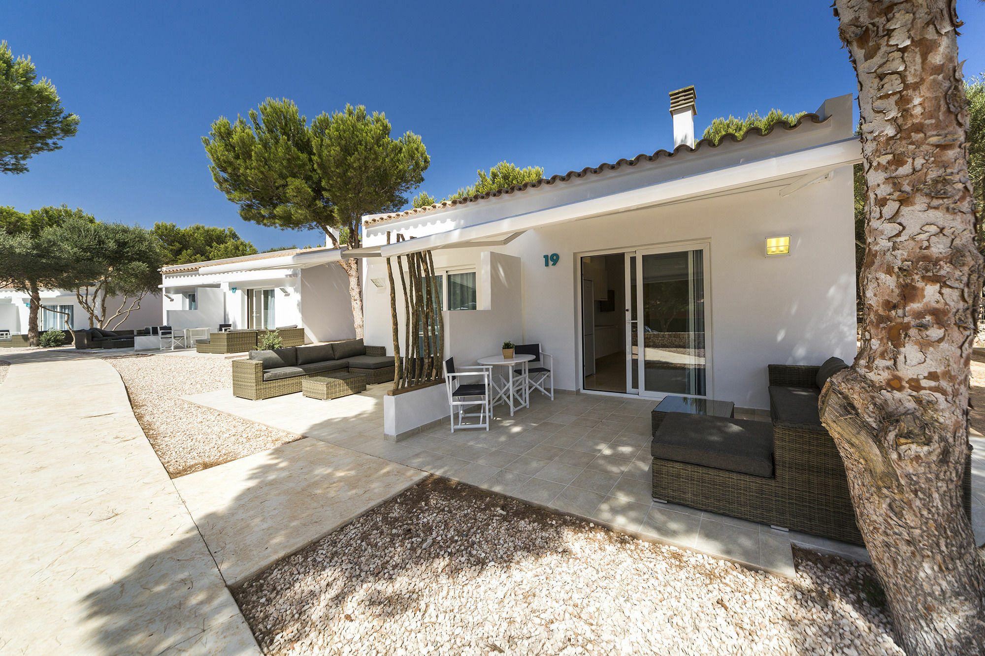 Lago Resort Menorca - Villas & Bungalows Del Lago Cala 'n Bosch Buitenkant foto